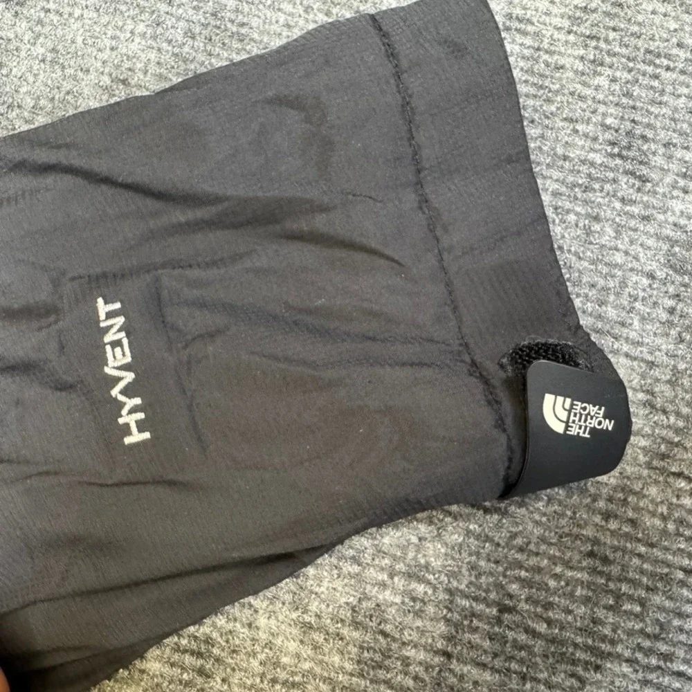 The North Face HyVent Rain Jacket Mens XL Black Waterproof Ripstop Parka Coat